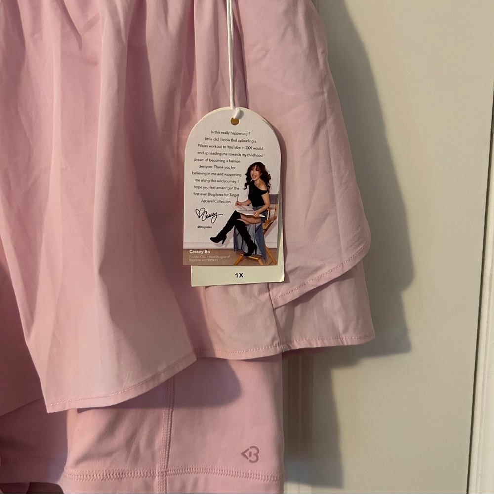 Blogilates Popflex Target Plus Size Pink Ruffle Short 1X - Picture 3 of 12